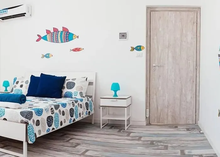 Attico In Pieno Centro Storico Di 아파트 카타니아